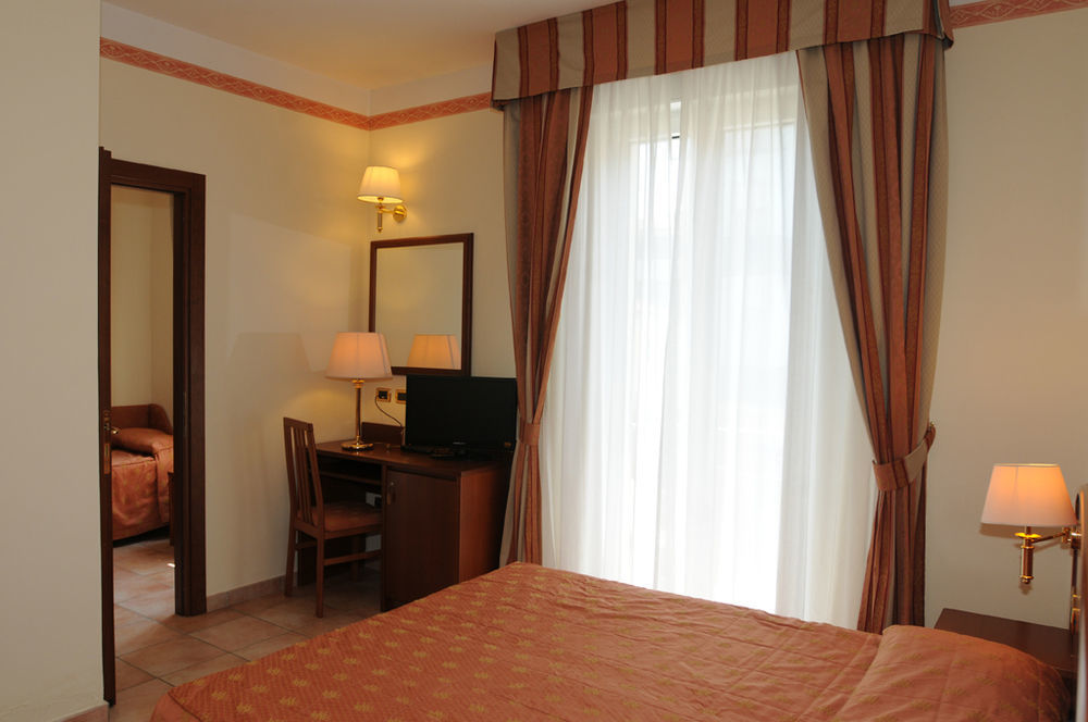 Hotel Agostini Bellaria-Igea Marina Extérieur photo